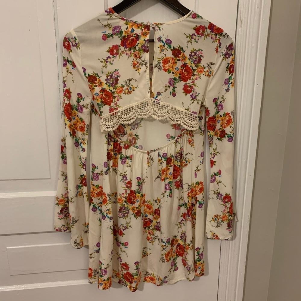 Floral Bell Sleeve Open Back w/ Lace Mini Dress